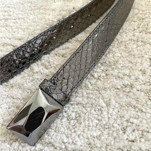 Banana Republic Silver leather Belt with Silver Buckle